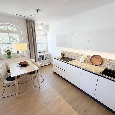Kurparkresidenz Whg 15 Mit Balkon 바베