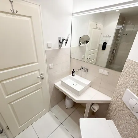 Kurparkresidenz Whg 15 Mit Balkon 바베